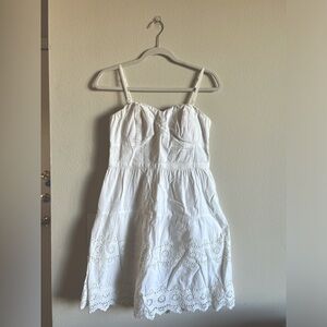 American Eagle Size 8 White Crochet Details Dress
